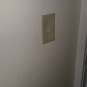 02-The replacement of the switch in the master bedroom